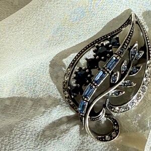 RARE Vintage Blue Rhinestone Brooch Very Specially Priced